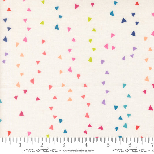 PREORDER || Maker's Delight - Trimmings Blenders Triangles White