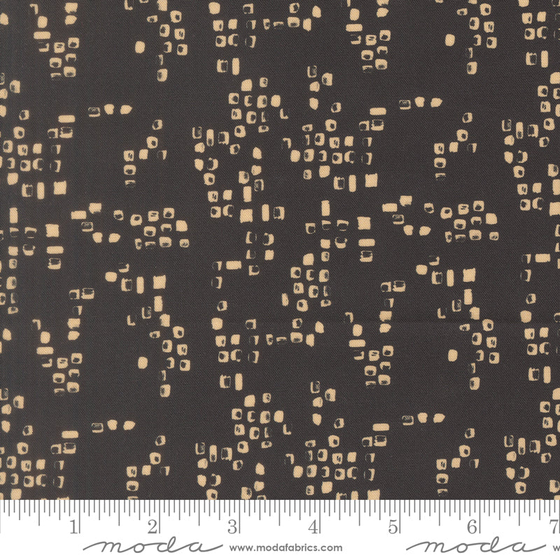 PREORDER || Flora & Thread - Fat Quarter Bundle (34)